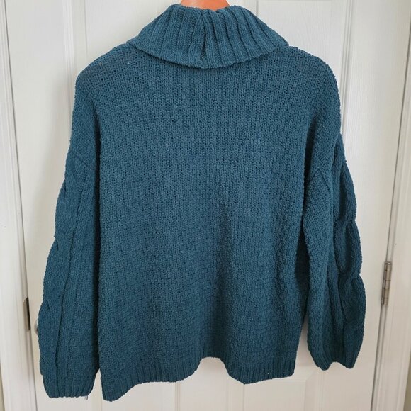 Seven7 Women's Chenille Cowl Neck Oversized Green Sweater Size Small - Picture 2 of 5